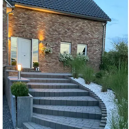 ゲストハウス Au Pied Des Fagnes 3*